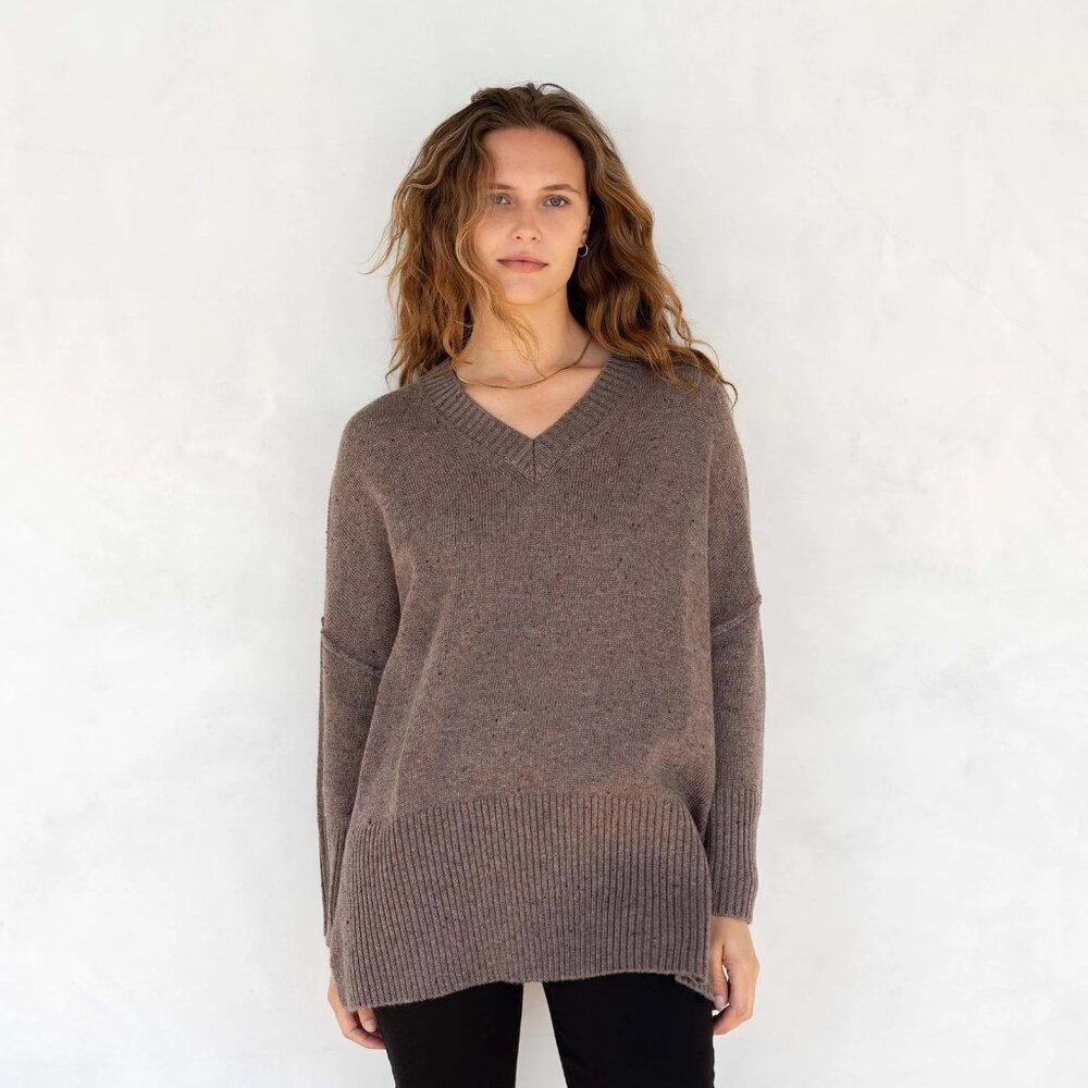 MerSea Montauk V-Neck Sweater, NWT, OS, Antler